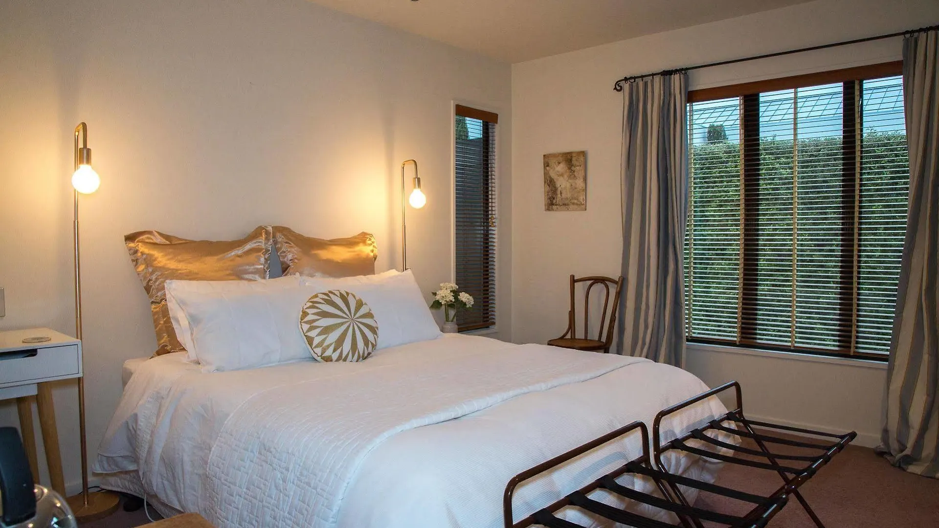 40 Thornycroft Street Bed And Breakfast Christchurch Nya Zeeland