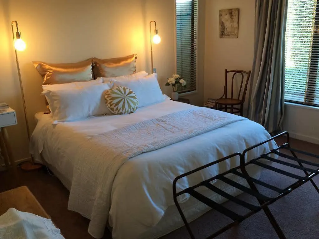 40 Thornycroft Street Bed And Breakfast Christchurch